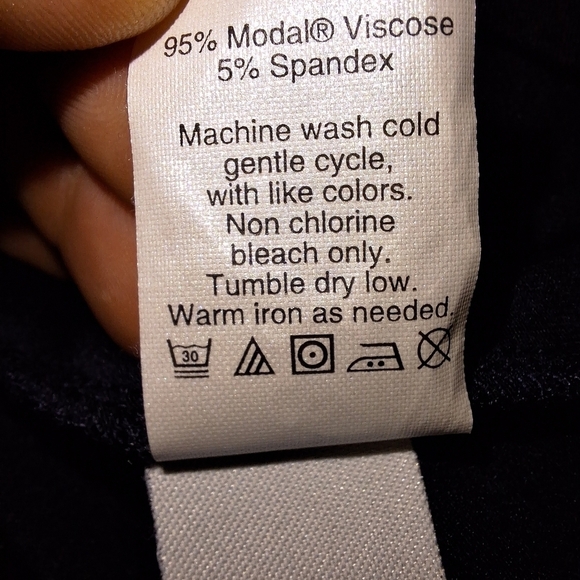 A J.Crew Halter top maxi dress in a size XS. Pre-loved in excellent condition - Picture 5 of 5